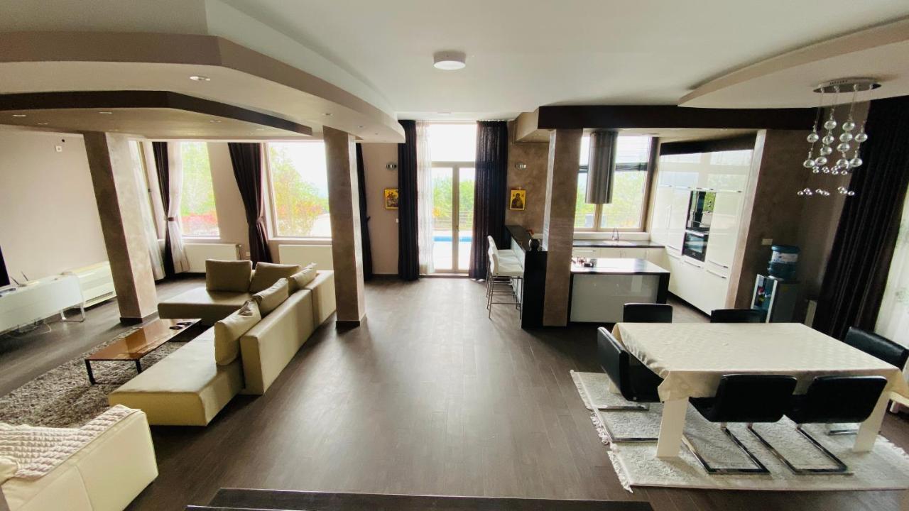 Villa Sunny Side Apartment Skopje Dolno Solnje Zewnętrze zdjęcie